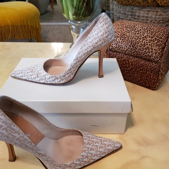 DIOR signature embroidered pump - Picture 5 of 5